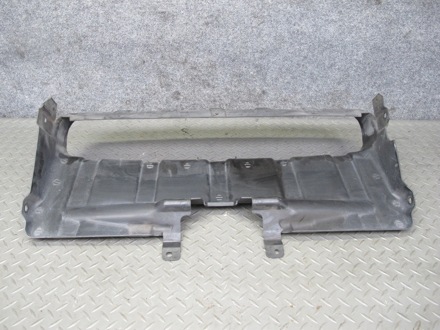 91-93 Dodge Stealth 3000GT NON Turbo Front Bumper Radiator Air Intake Duct OEM