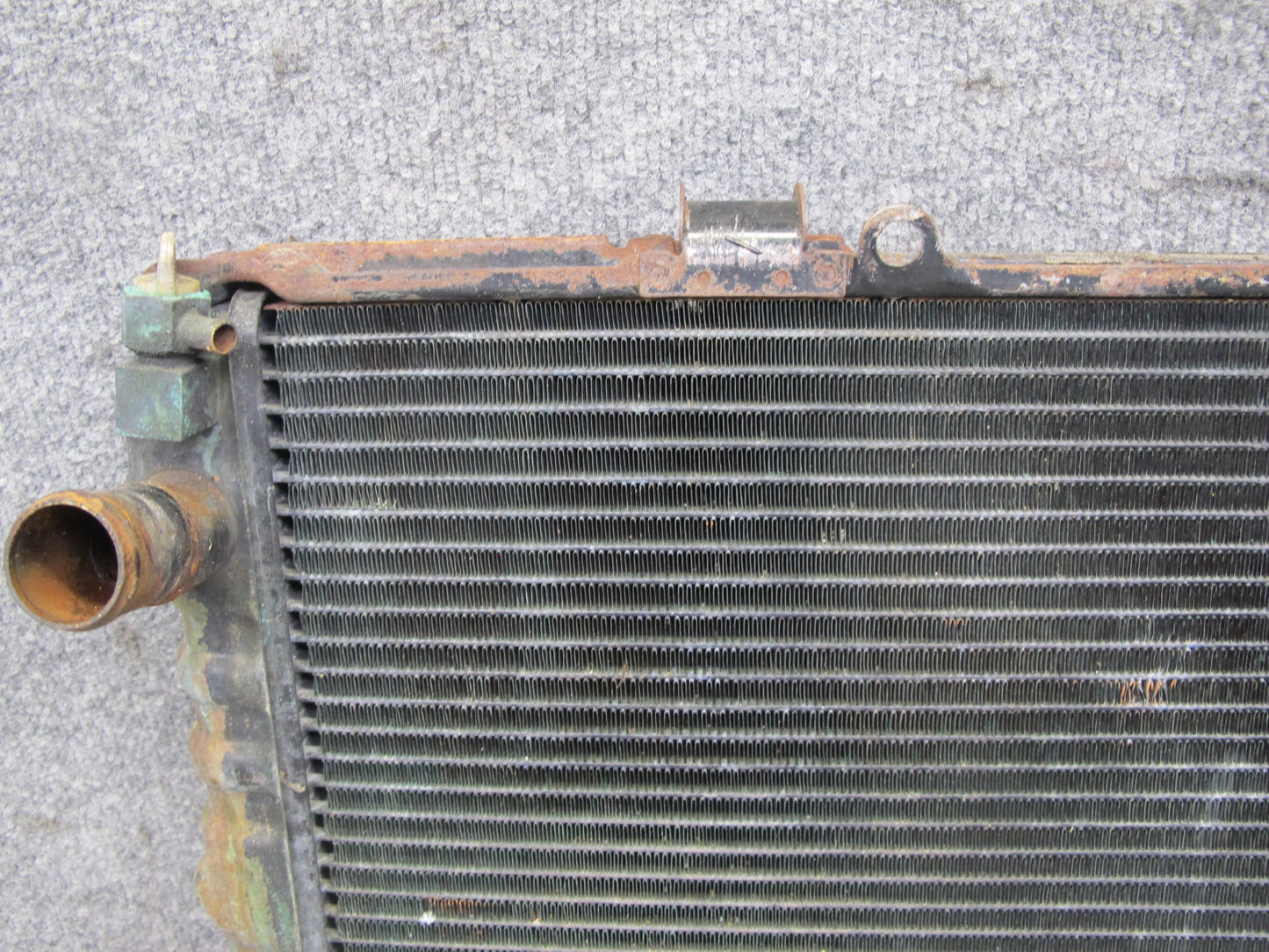 91-95 Toyota SW21L MR2 NON Turbo A/T Engine Cooling Radiator OEM