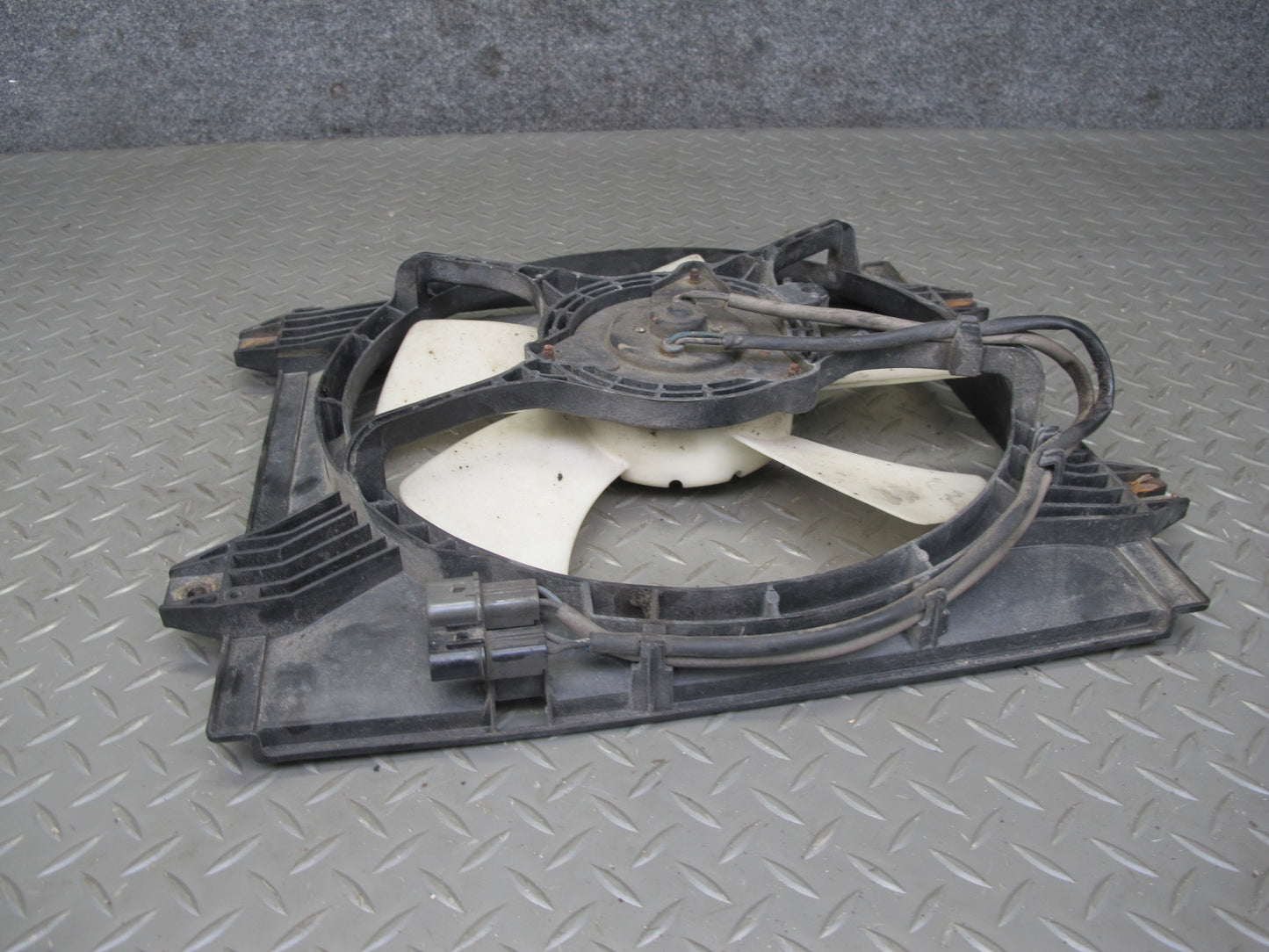 91-99 Dodge Stealth 6G72 Engine Radiator & A/C Condenser Fan & Shroud Set OEM