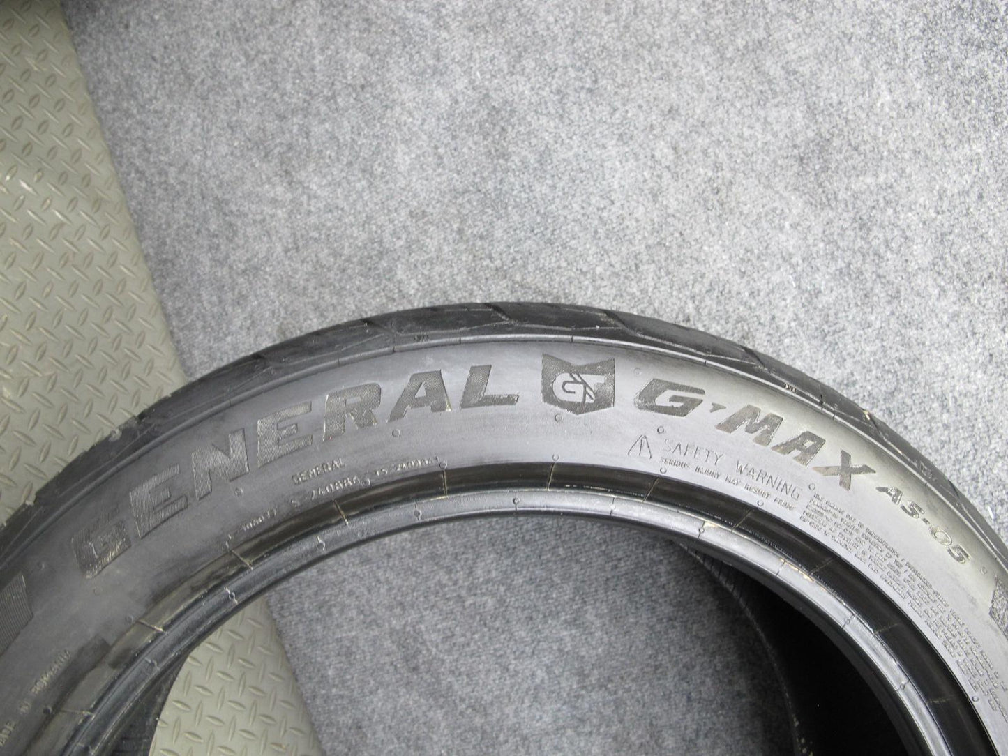 Set of 2 General G-max AS-05 A/S Tire 225/50 ZR18 95W 0322 7/32 & 8/32 Tread