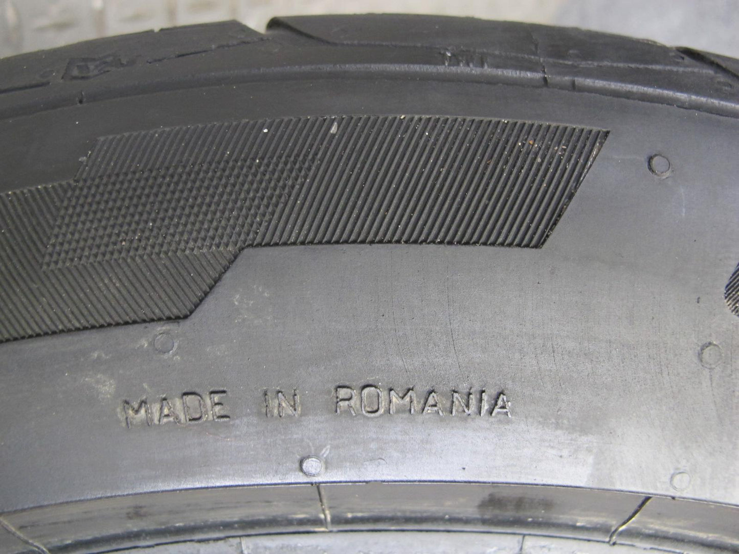 Set of 2 General G-max AS-05 A/S Tire 225/50 ZR18 95W 0322 7/32 & 8/32 Tread