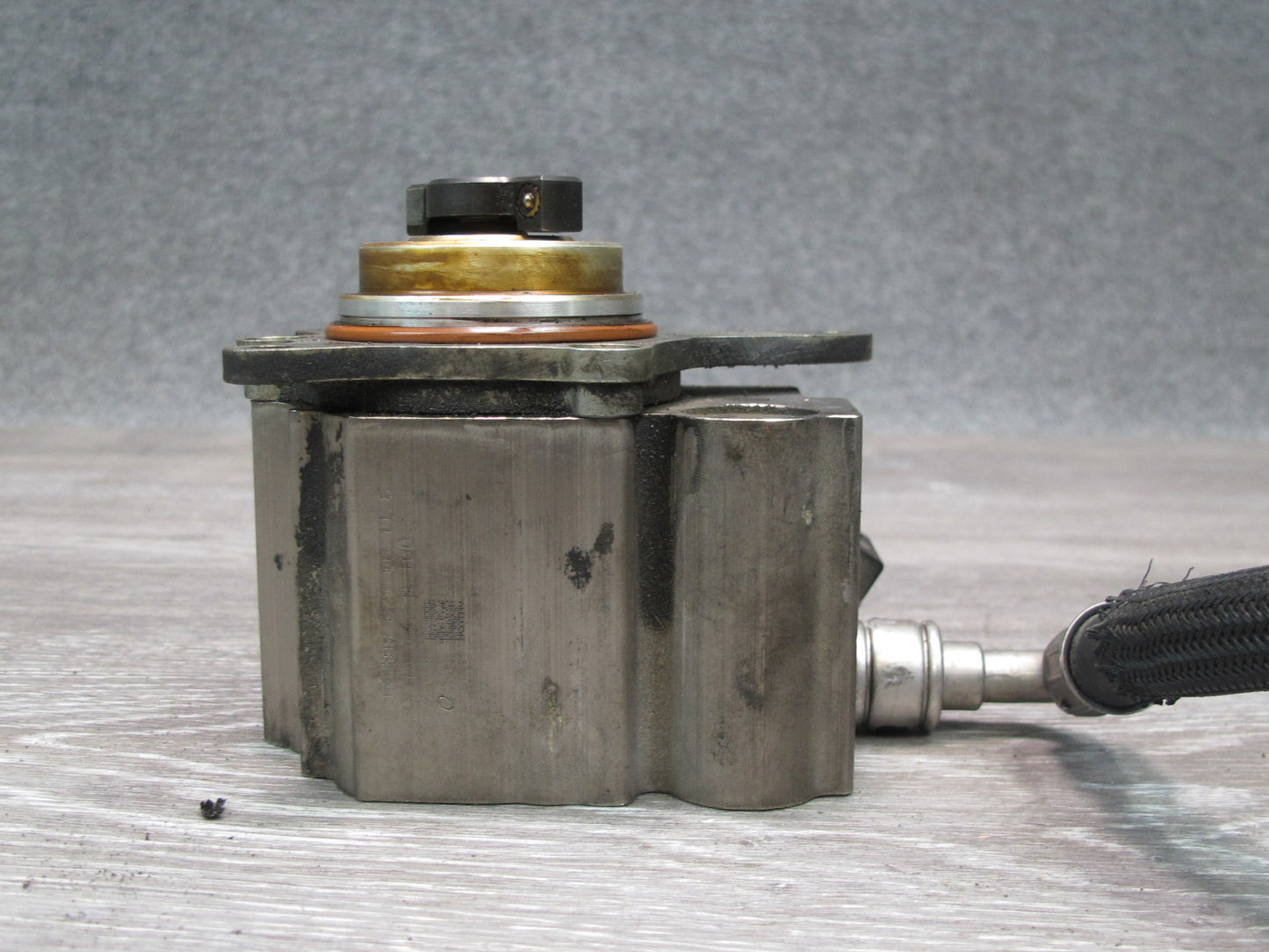 09-13 Mini JCW R55 R56 R57 R58 R59 N14 Engine High Pressure Fuel Pump w Hose OEM