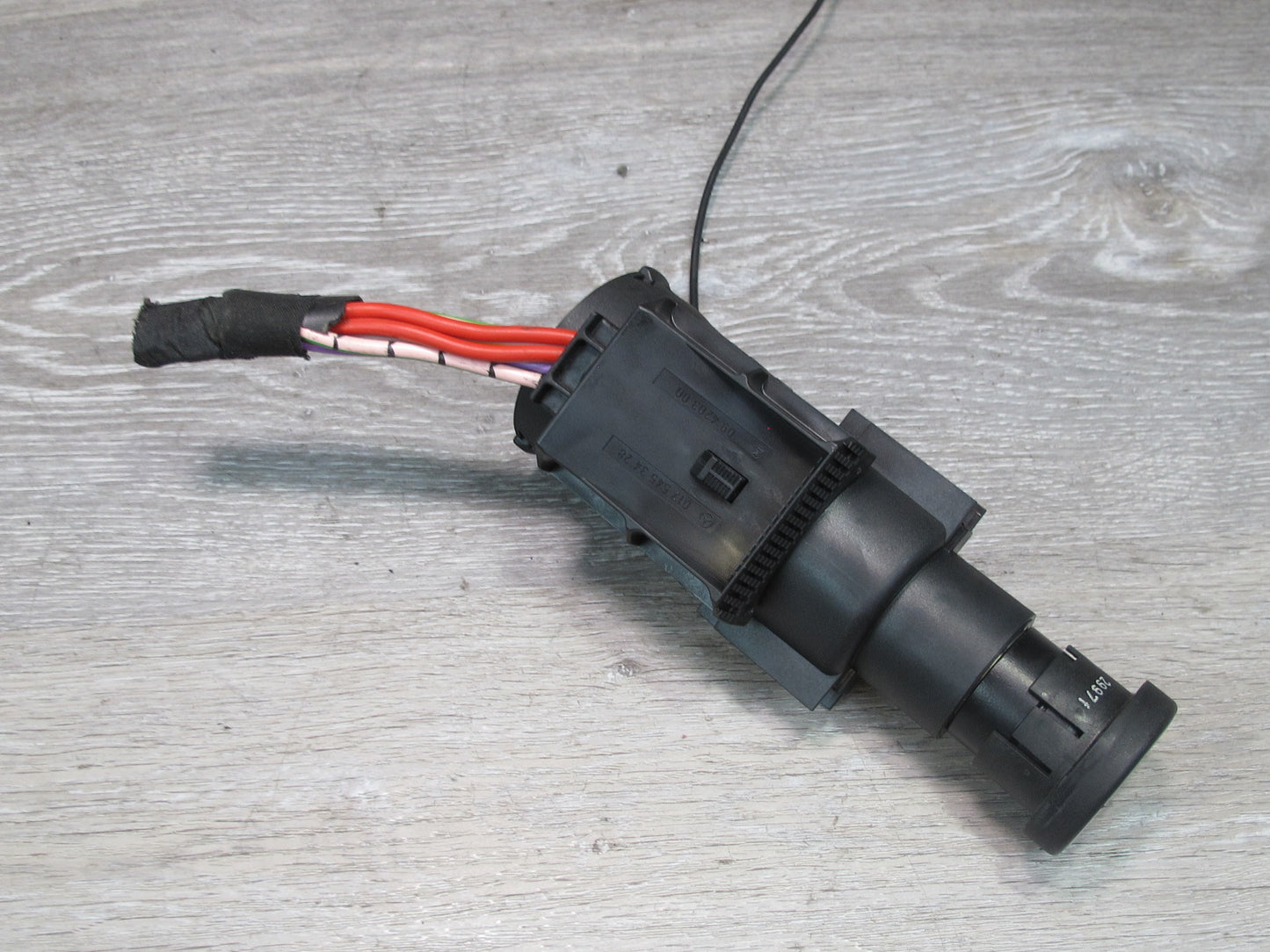 94-99 Mercedes W140 Ignition Switch 0175453428 OEM
