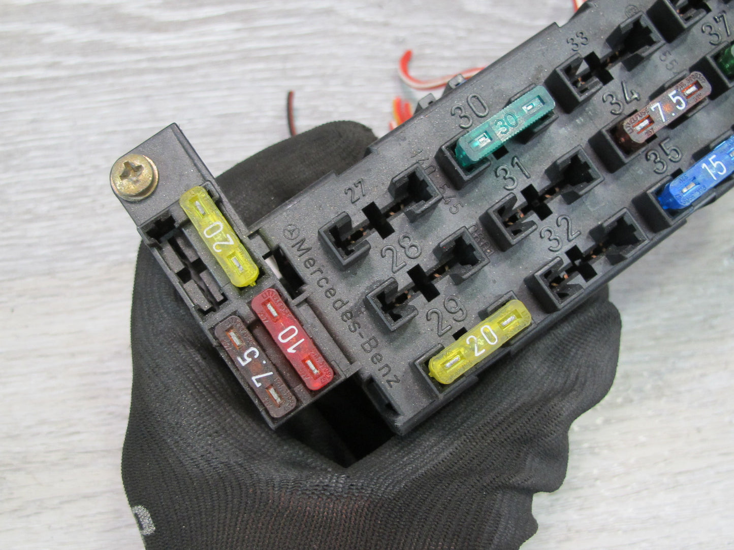94-99 Mercedes W140 Under Hood Fuse Relay Box OEM