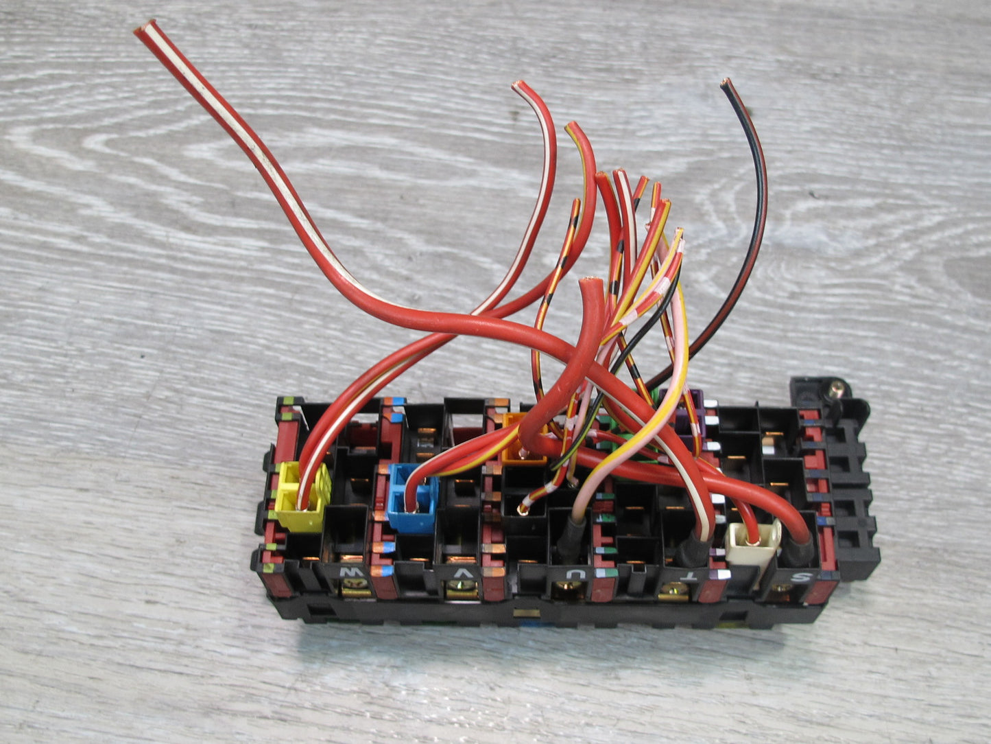 94-99 Mercedes W140 Under Hood Fuse Relay Box OEM