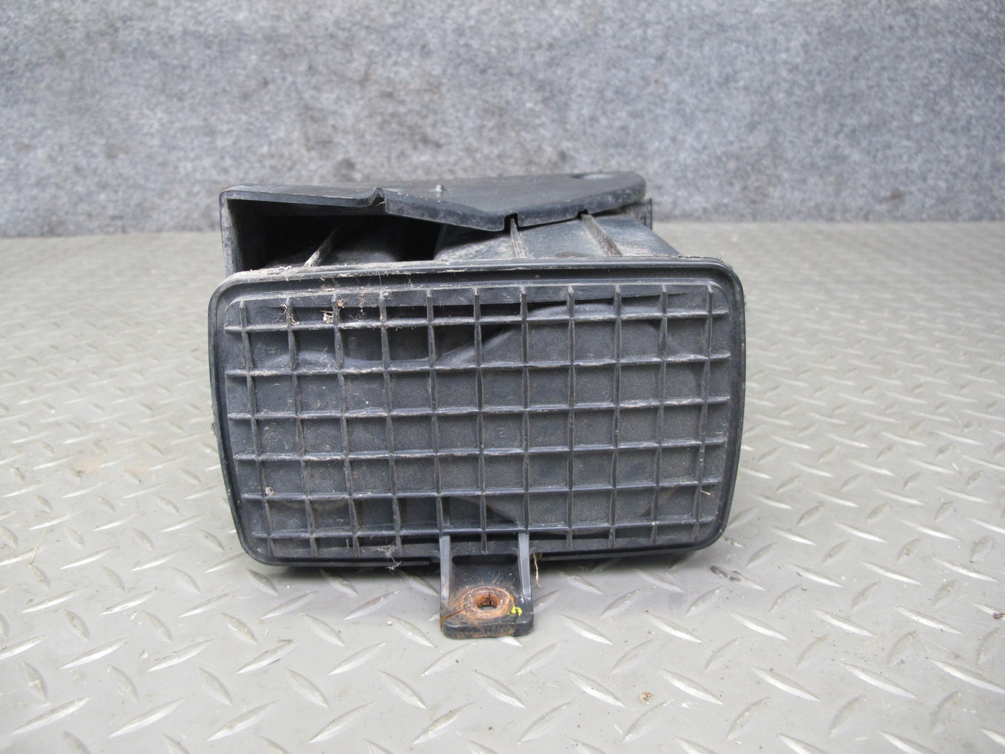 09-20 Nissan Z34 370Z Fuel Evap Vapor Charcoal Canister OEM