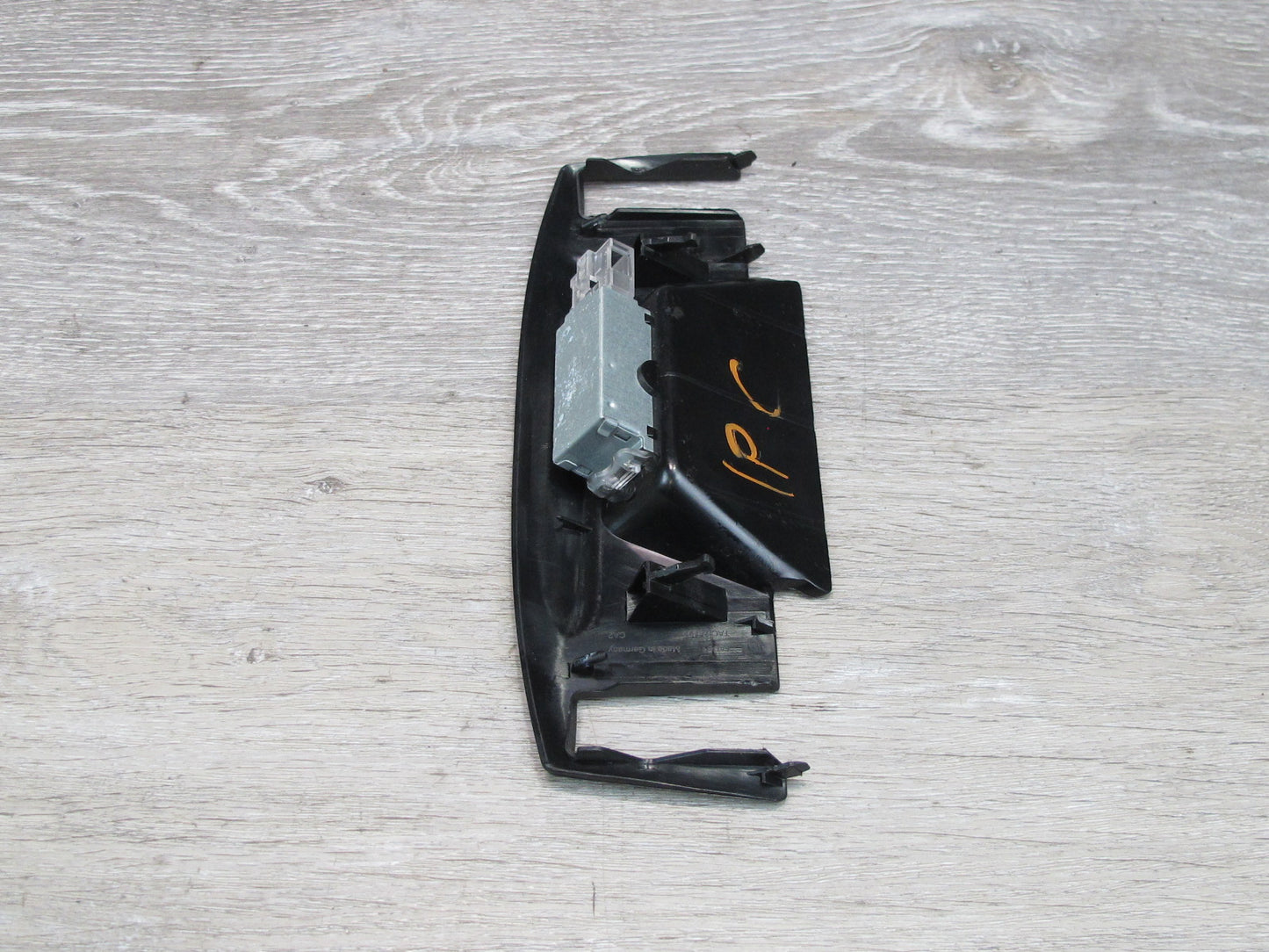 2008-2010 Porsche Cayenne 957 Center Console Interior Light Sensor 7L5862591