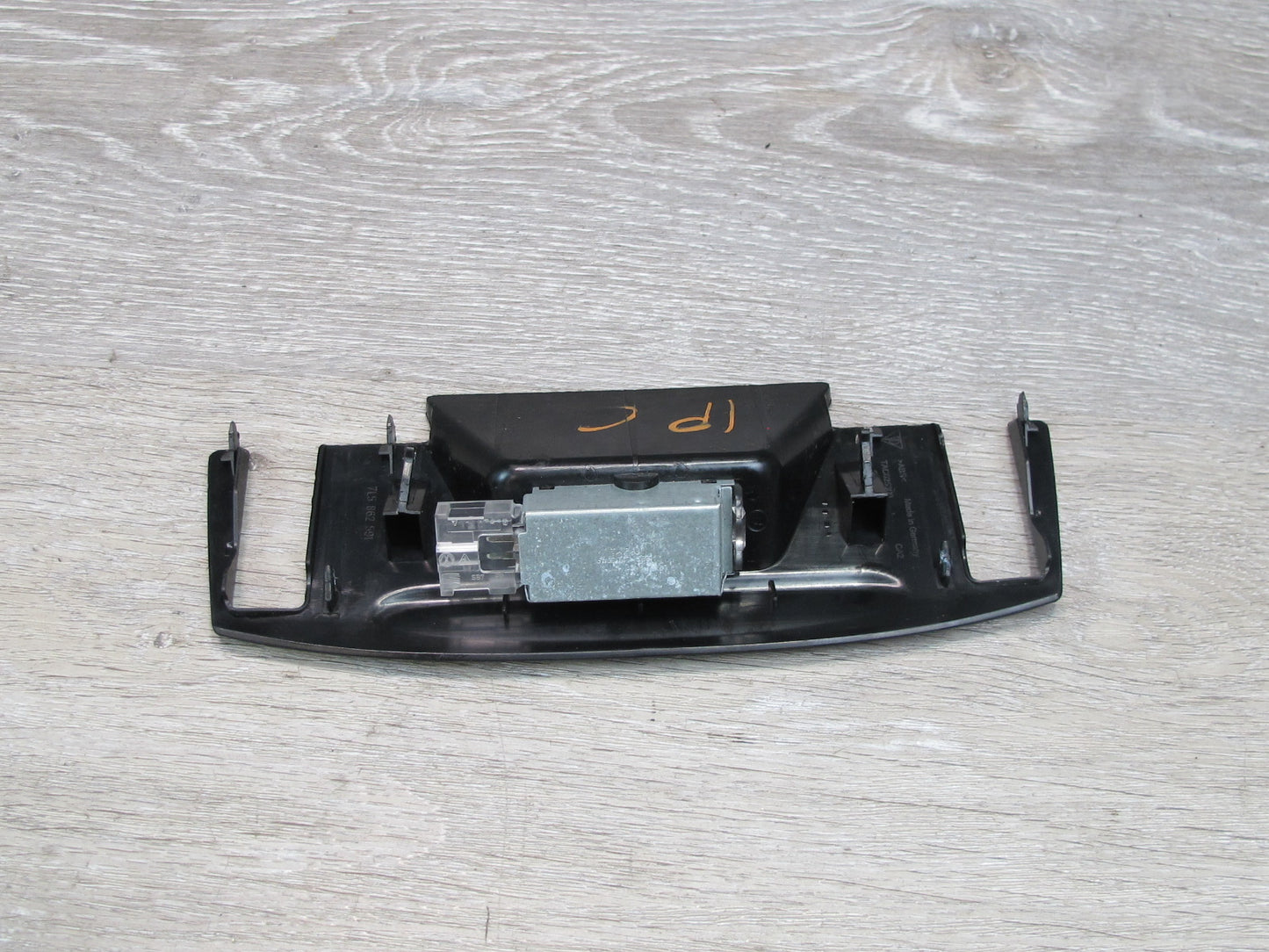 2008-2010 Porsche Cayenne 957 Center Console Interior Light Sensor 7L5862591