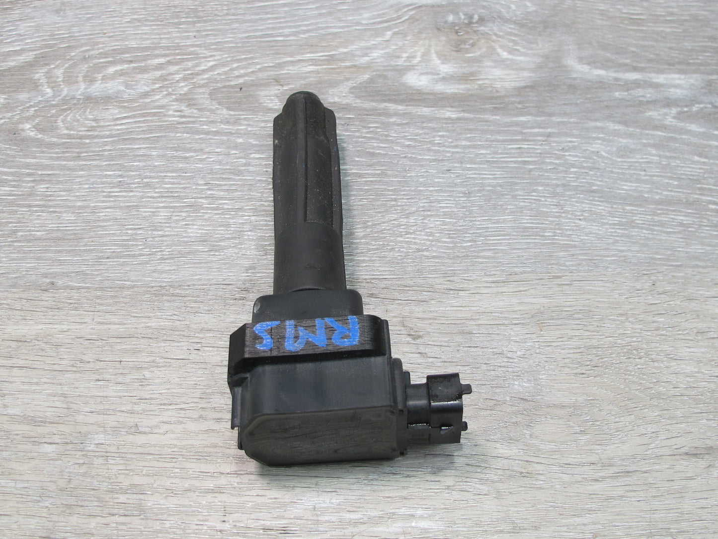 96-99 Mercedes W140 5.0L 119.980 M119 Engine Ignition Coil 0001587203 OEM