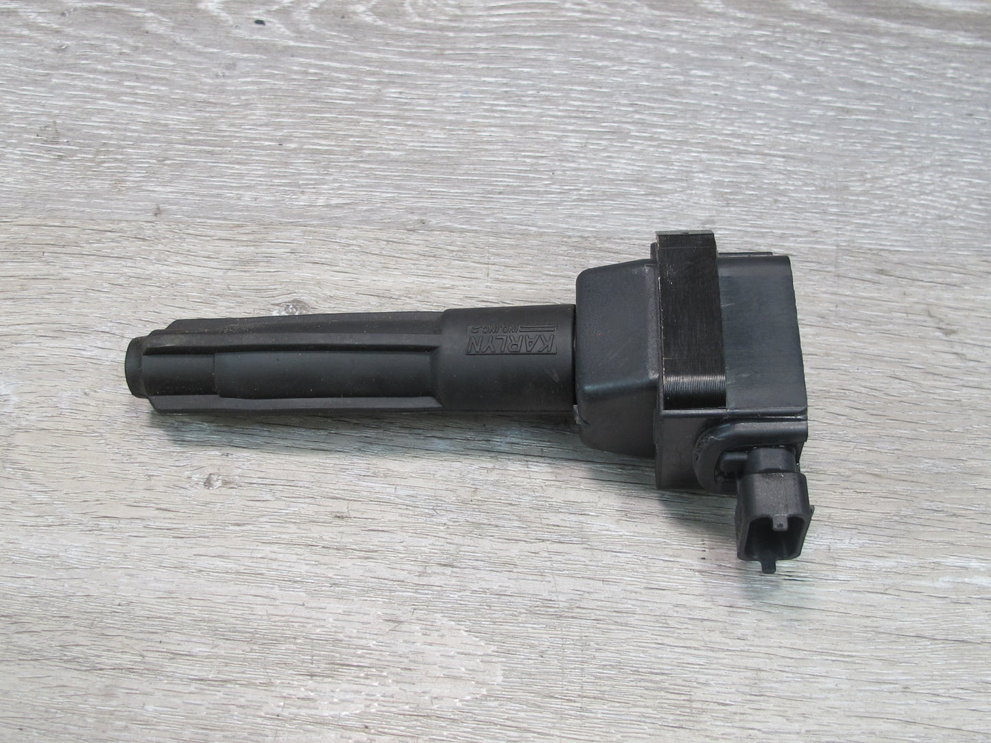 96-99 Mercedes W140 5.0L 119.980 M119 Engine Ignition Coil 0001587203 OEM