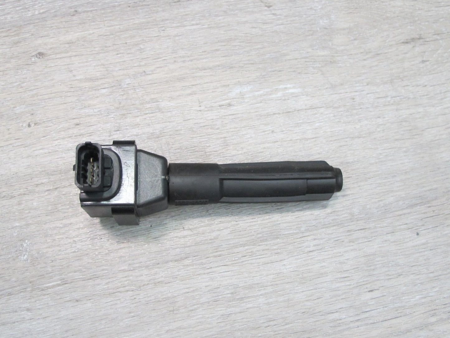 96-99 Mercedes W140 5.0L 119.980 M119 Engine Ignition Coil 0001587203 OEM