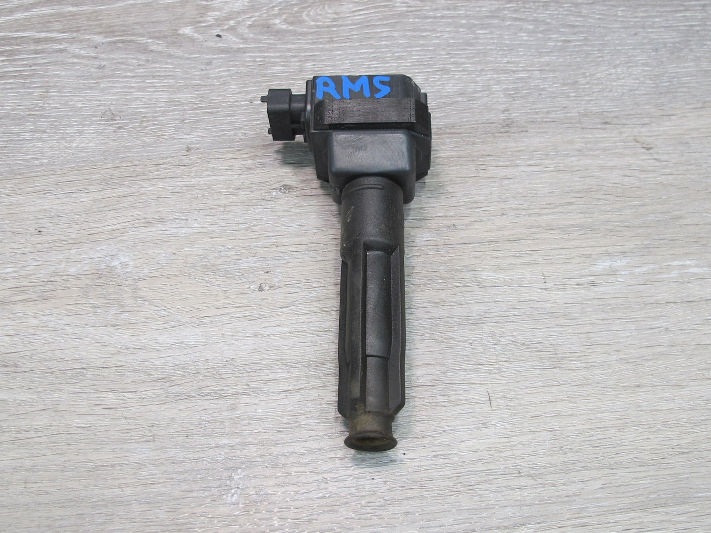 96-99 Mercedes W140 5.0L 119.980 M119 Engine Ignition Coil 0001587203 OEM