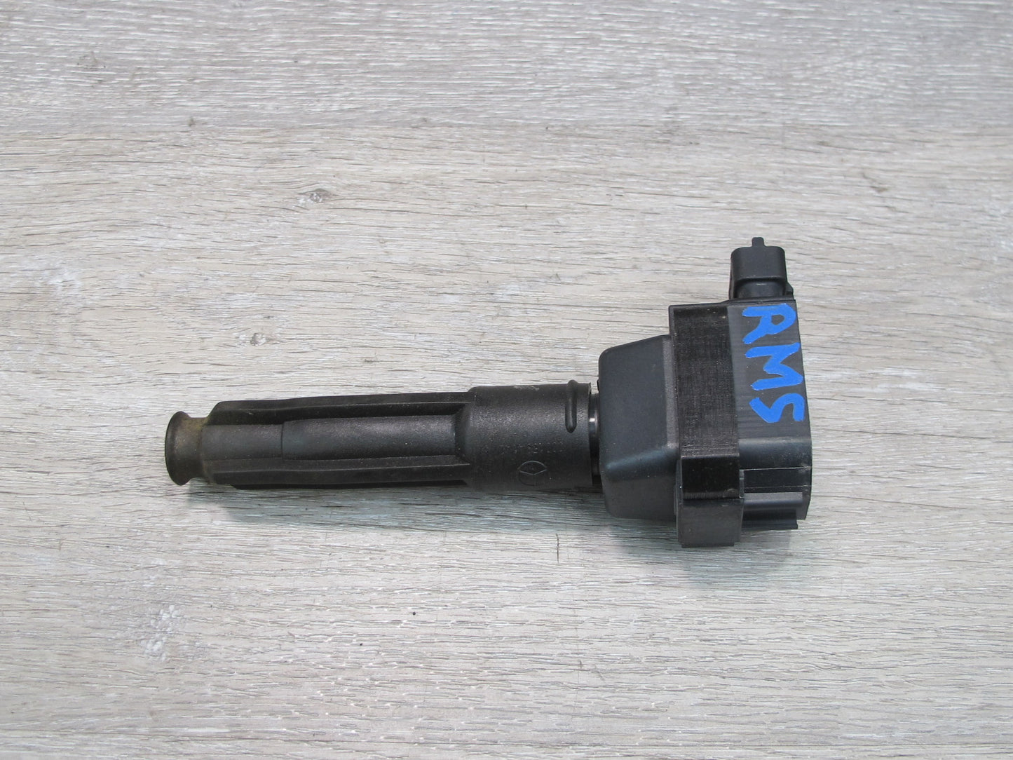 96-99 Mercedes W140 5.0L 119.980 M119 Engine Ignition Coil 0001587203 OEM