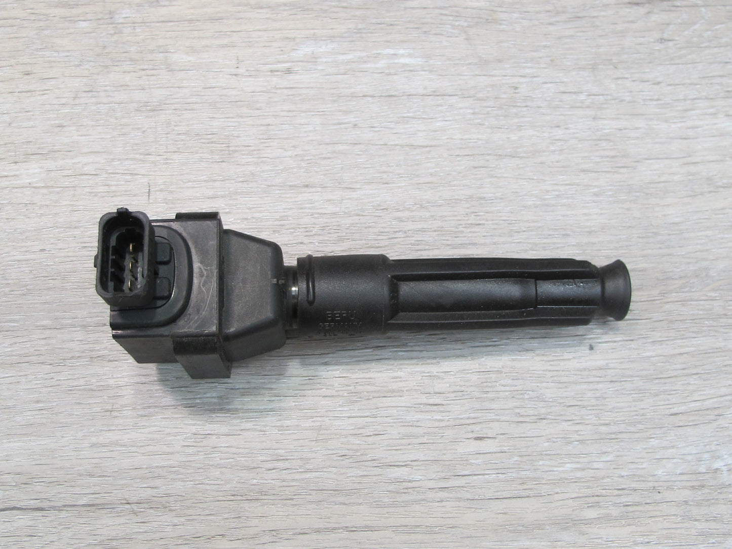 96-99 Mercedes W140 5.0L 119.980 M119 Engine Ignition Coil 0001587203 OEM
