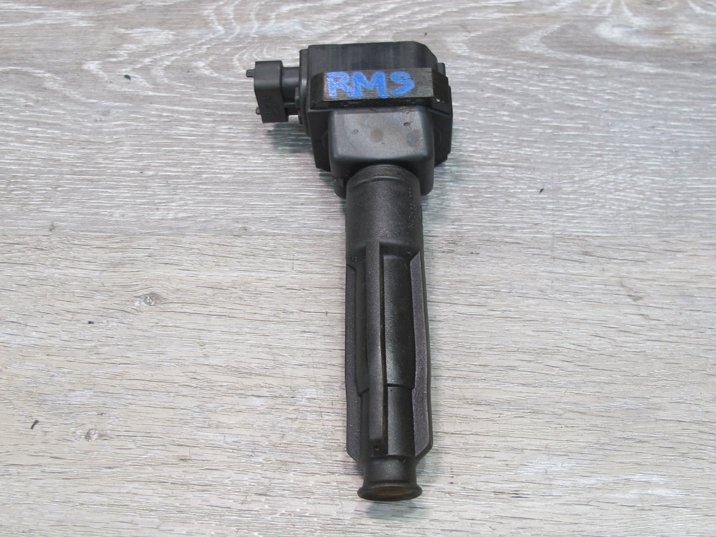 96-99 Mercedes W140 5.0L 119.980 M119 Engine Ignition Coil 0001587203 OEM