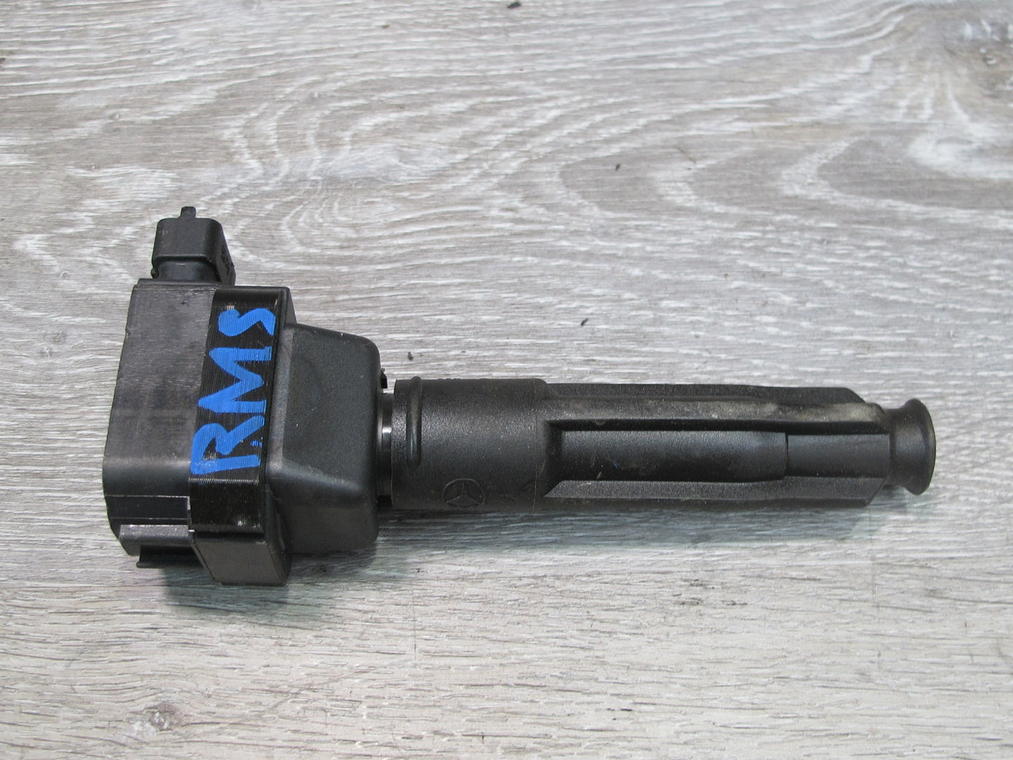 96-99 Mercedes W140 5.0L 119.980 M119 Engine Ignition Coil 0001587203 OEM