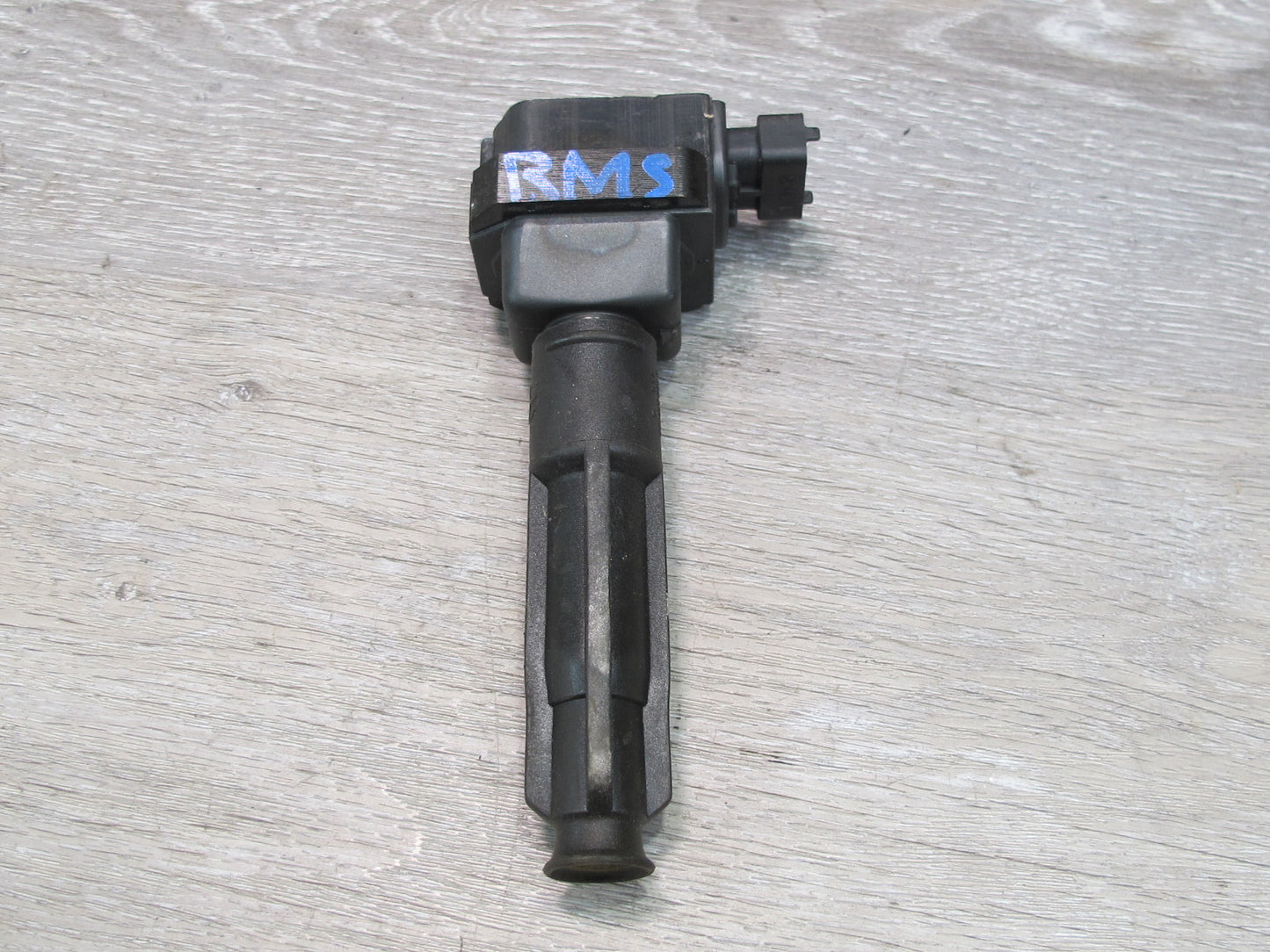 96-99 Mercedes W140 5.0L 119.980 M119 Engine Ignition Coil 0001587203 OEM