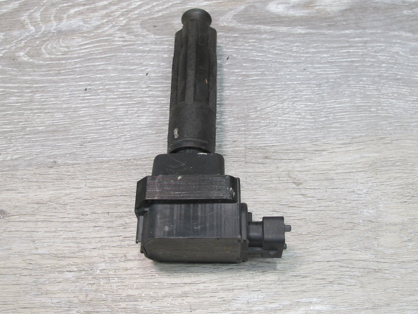 96-99 Mercedes W140 5.0L 119.980 M119 Engine Ignition Coil 0001587203 OEM