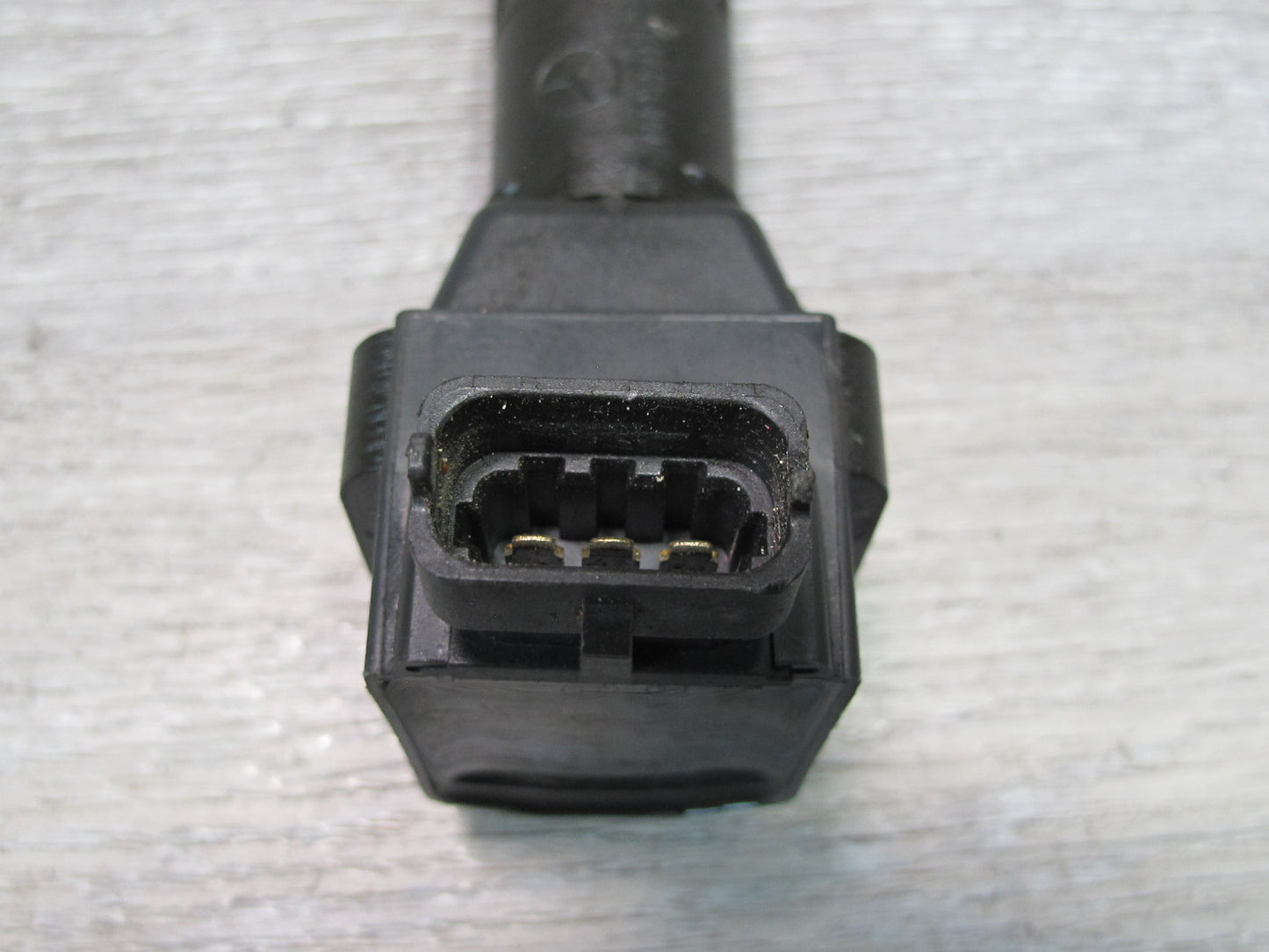 96-99 Mercedes W140 5.0L 119.980 M119 Engine Ignition Coil 0001587203 OEM
