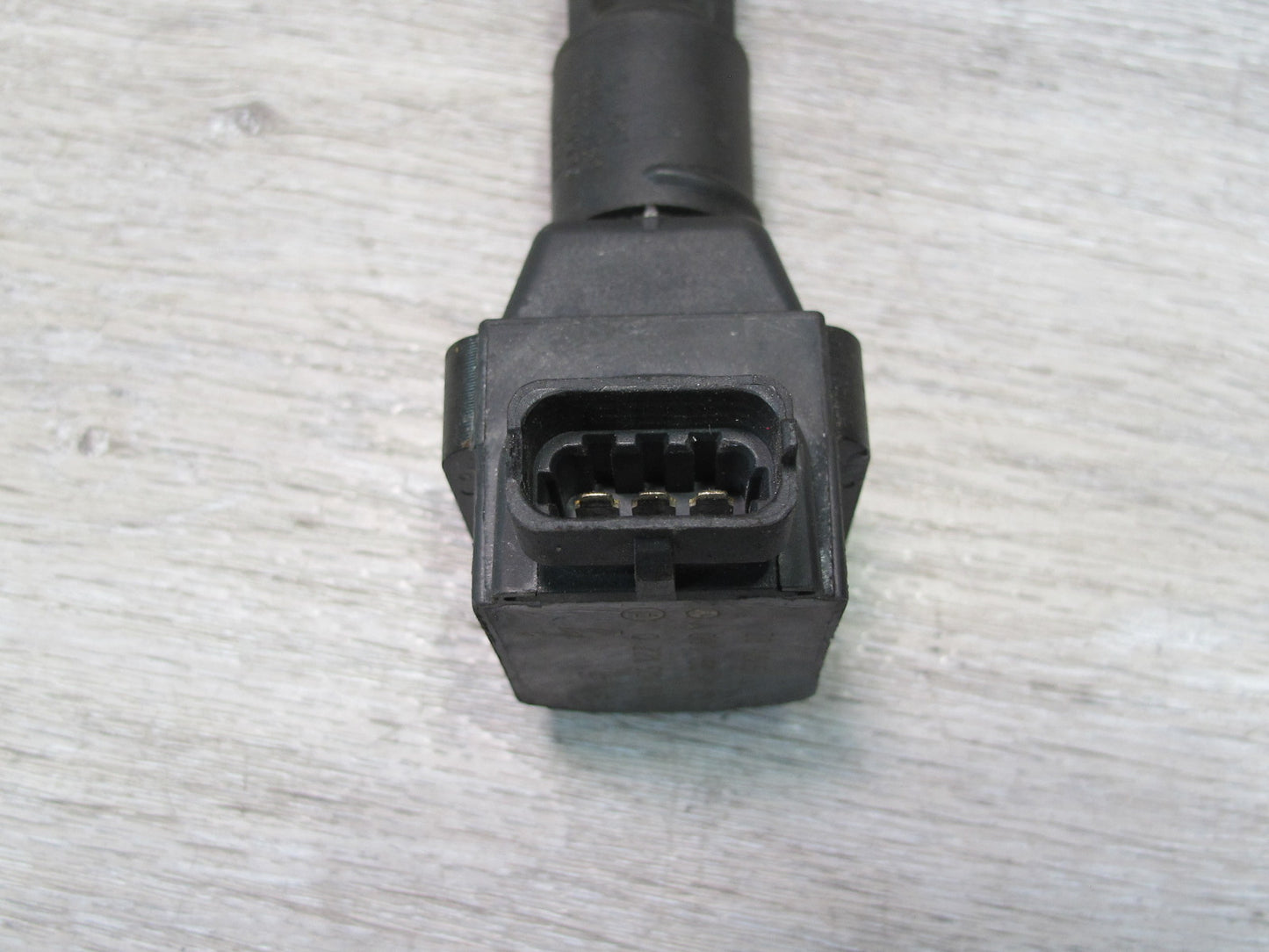 96-99 Mercedes W140 5.0L 119.980 M119 Engine Ignition Coil 0001587203 OEM