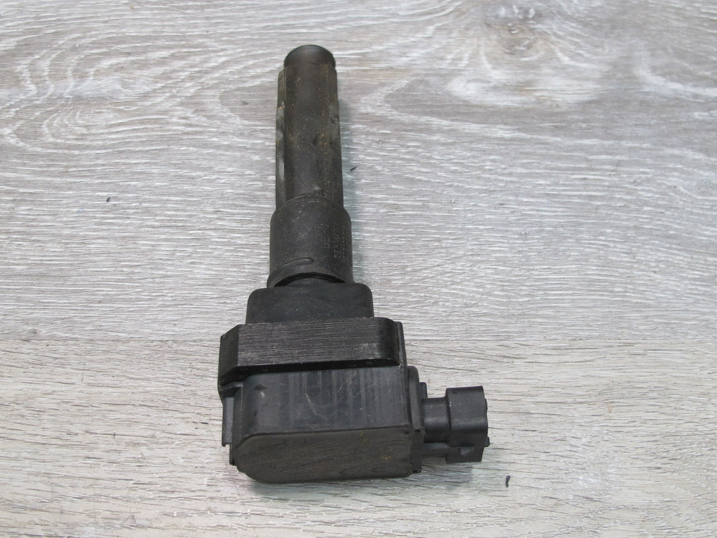 96-99 Mercedes W140 5.0L 119.980 M119 Engine Ignition Coil 0001587203 OEM