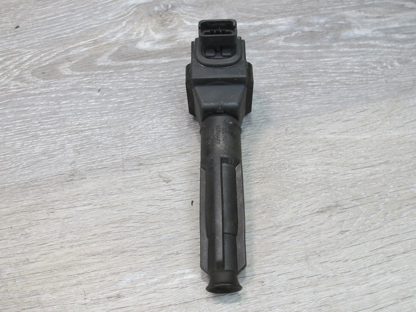 96-99 Mercedes W140 5.0L 119.980 M119 Engine Ignition Coil 0001587203 OEM