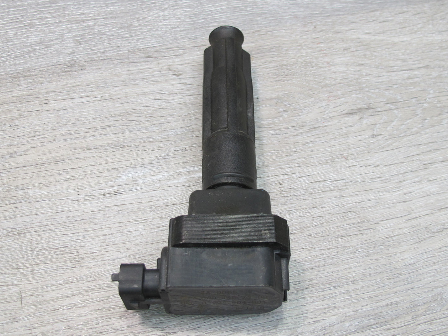 96-99 Mercedes W140 5.0L 119.980 M119 Engine Ignition Coil 0001587203 OEM