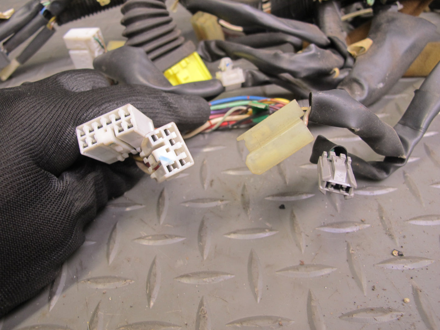 1991 Toyota SW21L MR2 5SFE A/T Main Body Dash Wire Wiring Harness w Fuse Box OEM