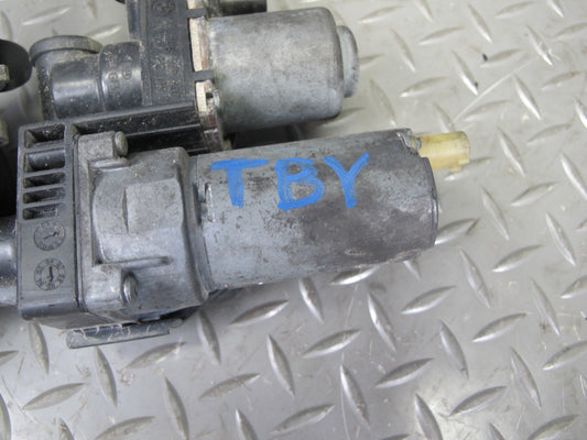 2001-2006 BMW E46 Heater Control Water Valve w Hoses 8369807