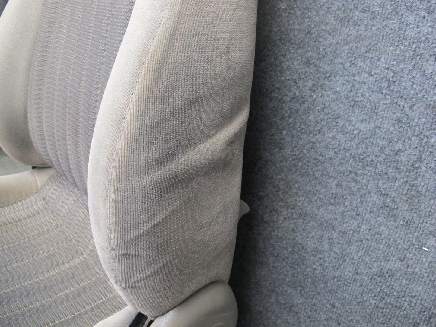 1998 Chevrolet Camaro Z28 Coupe Front & Rear Cloth Seat Set OEM