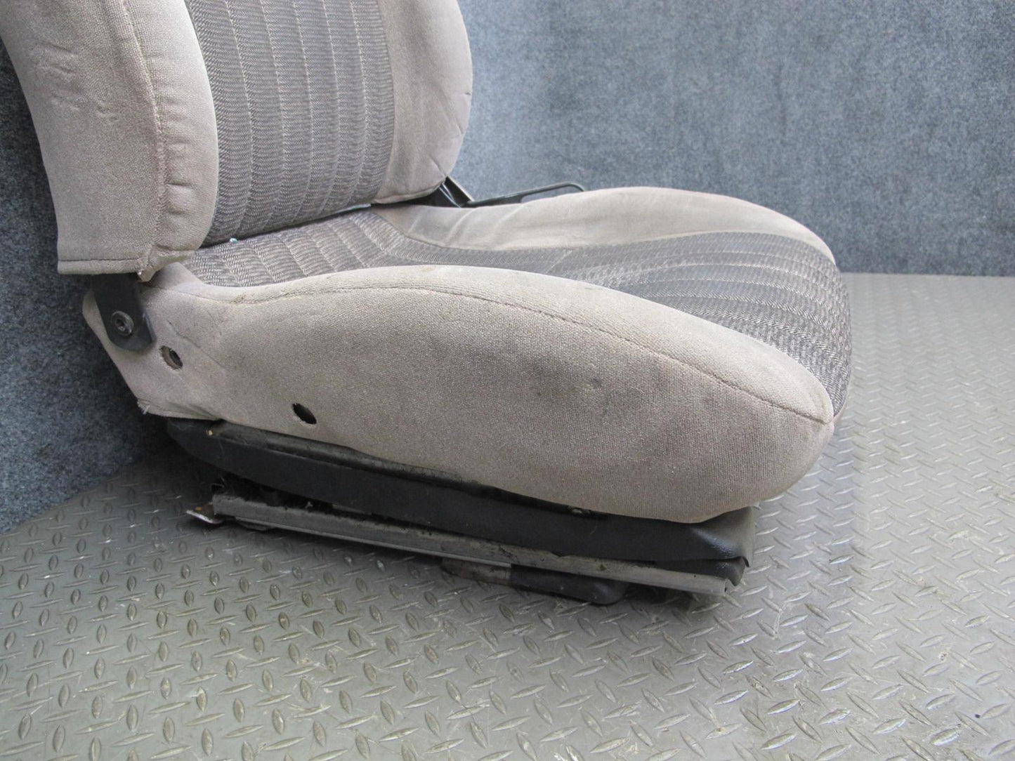 1998 Chevrolet Camaro Z28 Coupe Front & Rear Cloth Seat Set OEM