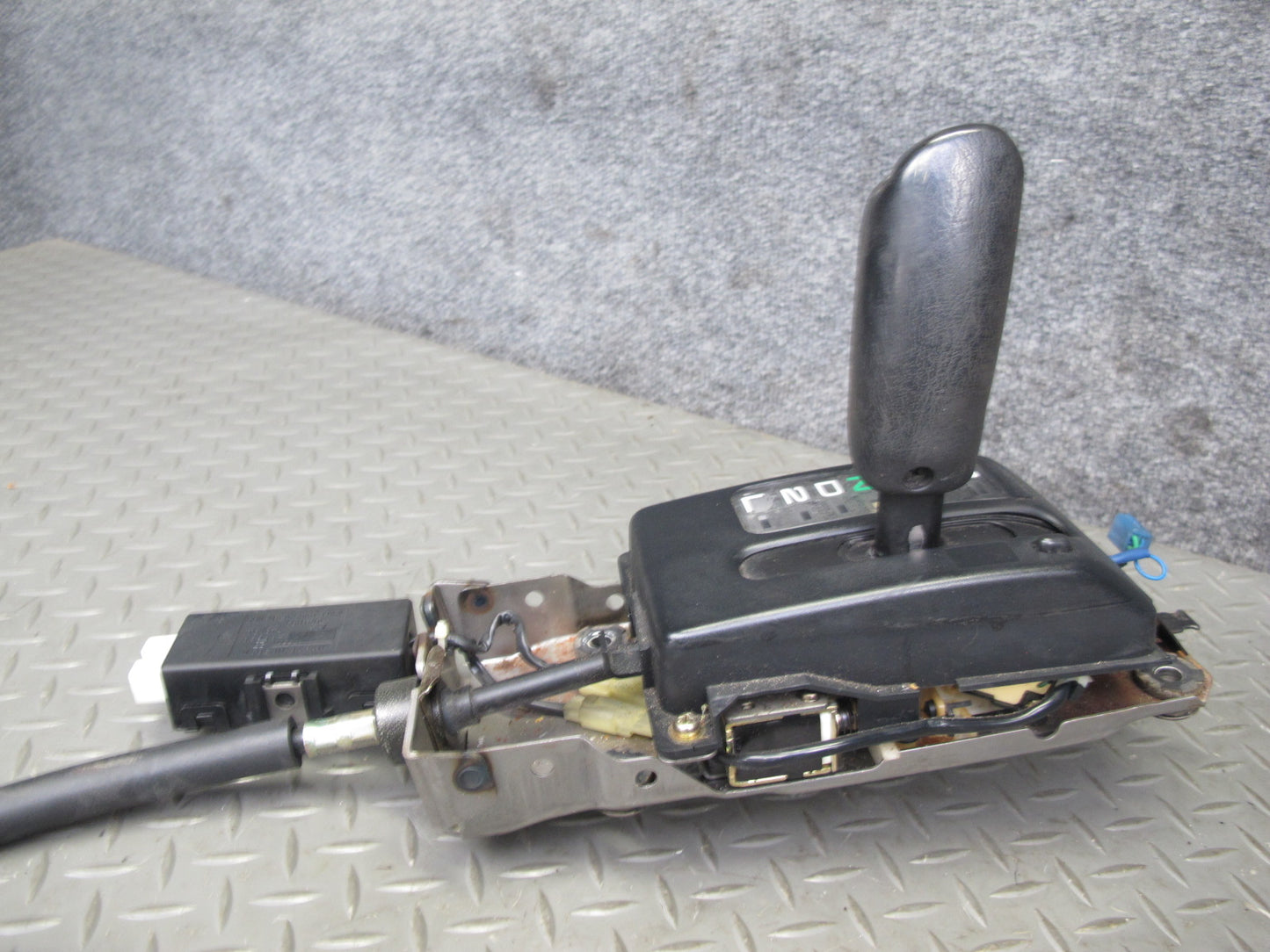 91-92 Toyota SW21L MR2 A/T Automatic Transmission Shifter w Cable OEM