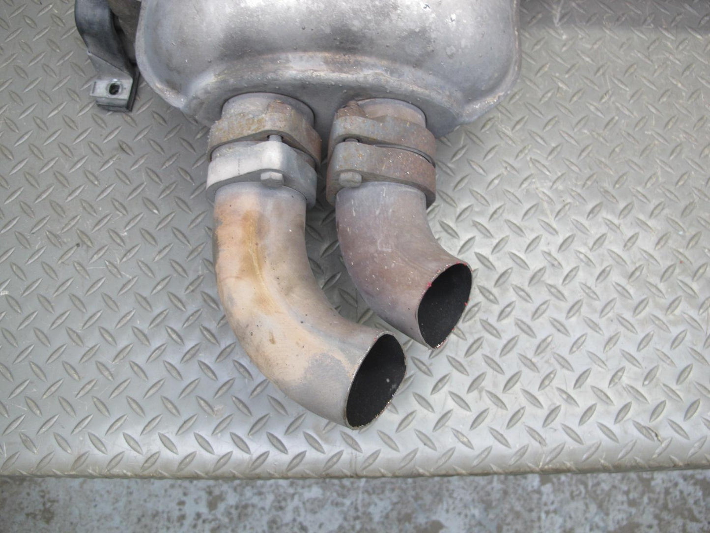 2001-2006 BMW E46 M3 Rear Exhaust Muffler 7831783