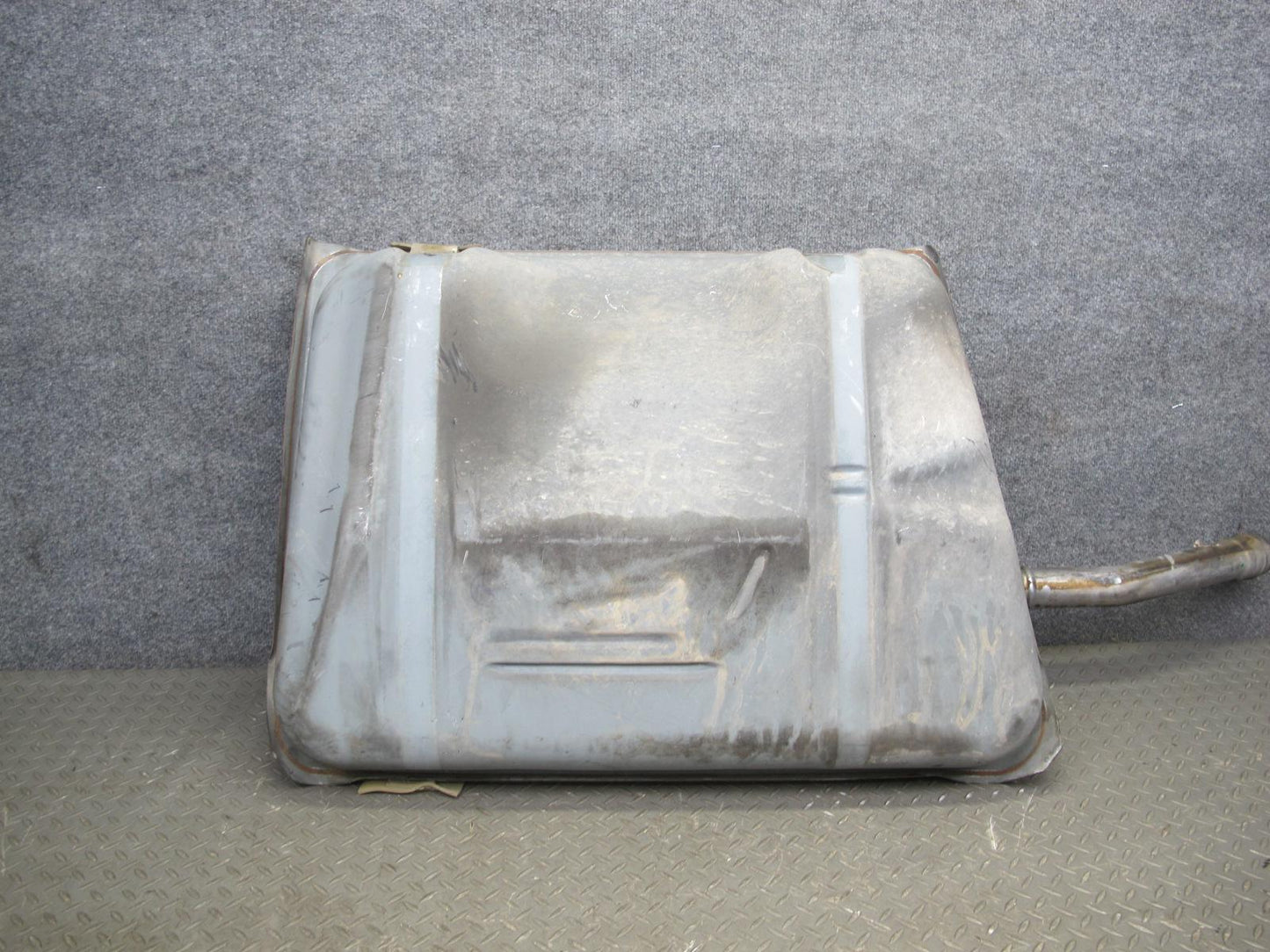 1998 Chevrolet Camaro Z28 Gas Fuel Tank Filler Neck Assembly OEM