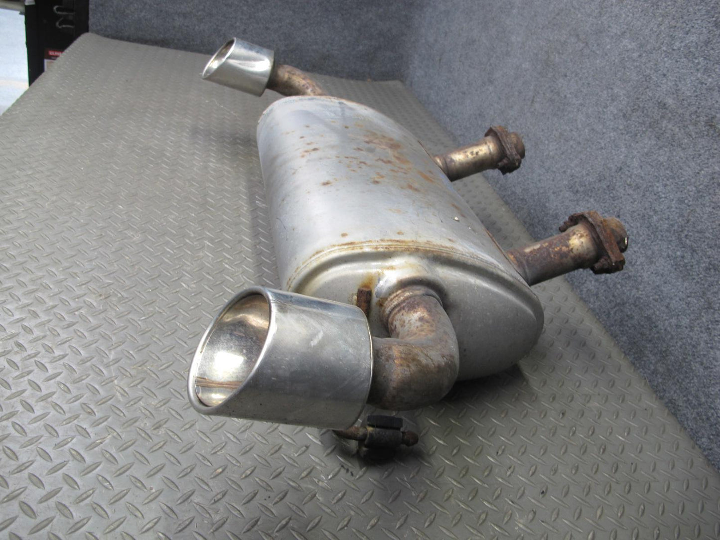 09-12 Nissan Z34 370Z Rear Exhaust Muffler w Tips Assembly 20100-1EH0A OEM