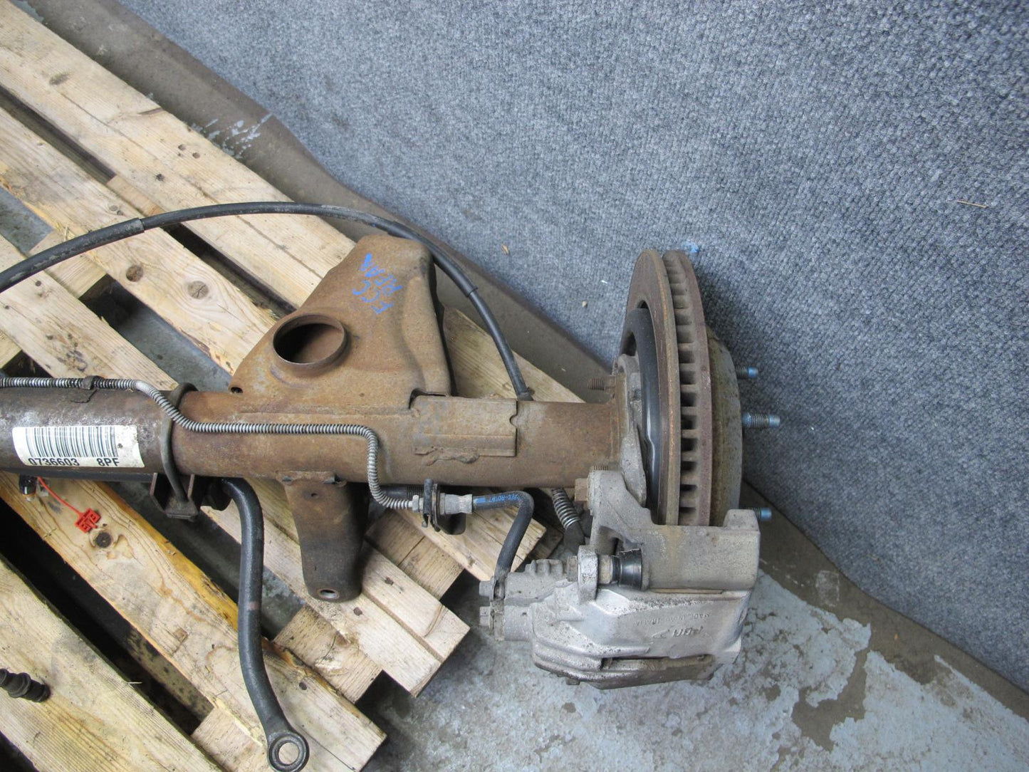 1998 Chevrolet Camaro Z28 Rear Axle LSD 3.23 Ratio w Disc Brakes GU5 G80 OEM