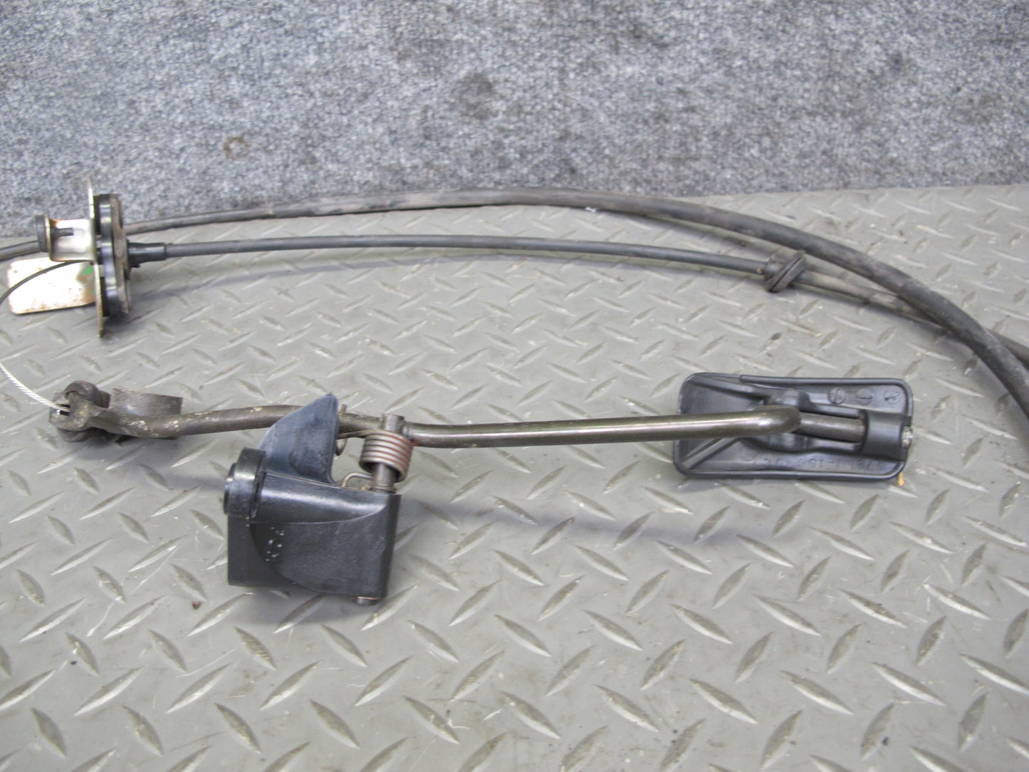 91-95 Toyota SW21L MR2 NON Turbo 5SFE A/T Accelerator Gas Pedal w Cable OEM