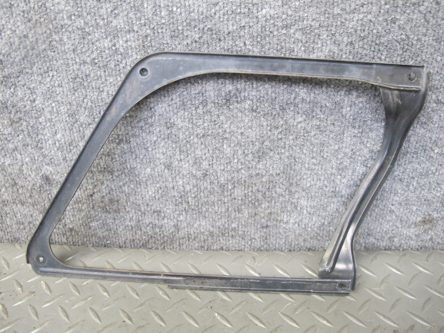 91-95 Toyota SW21L MR2 NA Rear Left Quarter Air Intake Vent Trim Duct Set OEM