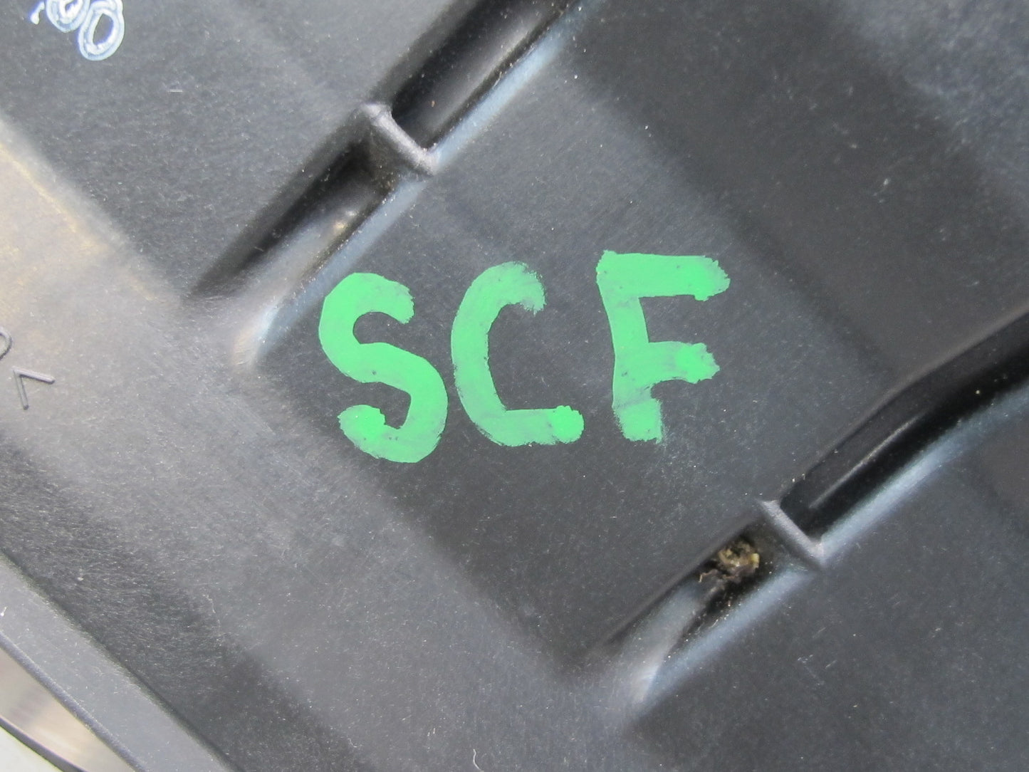 95-96 Lexus UZZ30L SC400 1UZFE Air Intake Resonator Hose Pipe OEM