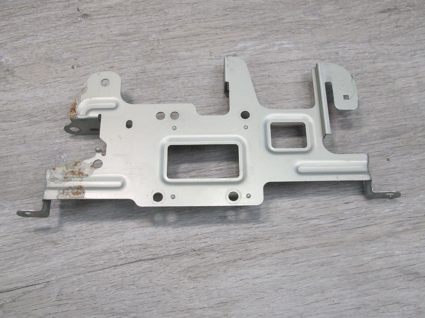 92-00 Lexus UZZ30L SC300 SC400 Dash Radio Left & Right Mount Bracket Set OEM