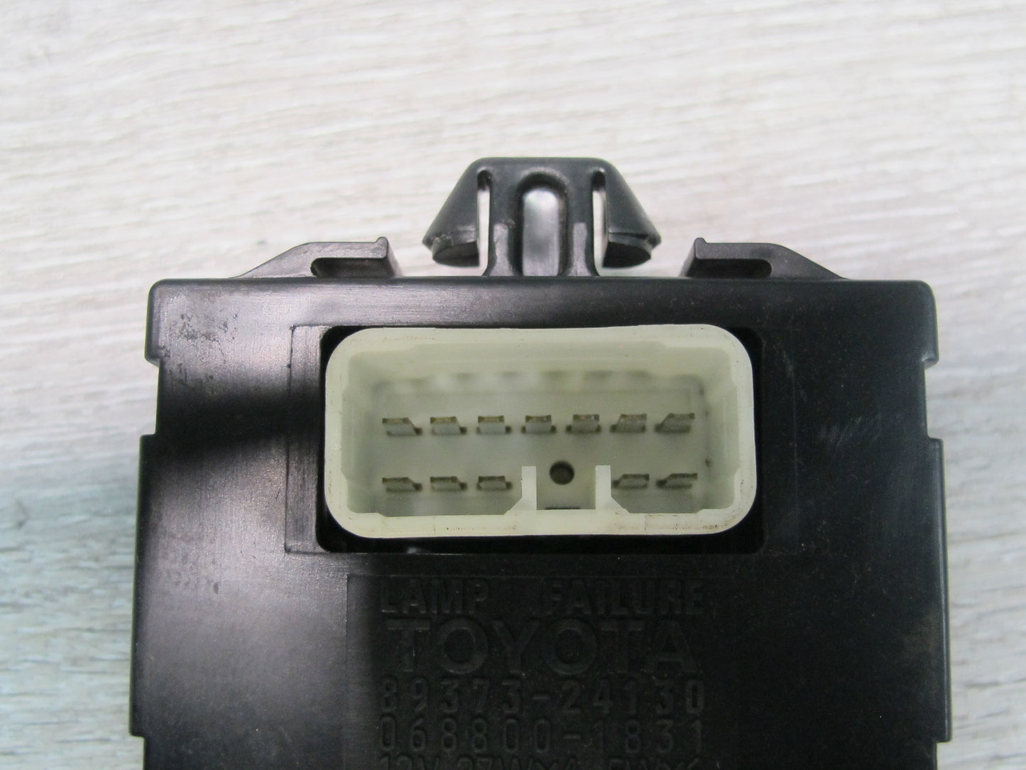 95-97 Lexus UZZ30L SC300 SC400 Lamp Failure Control Module 89373-24130 OEM