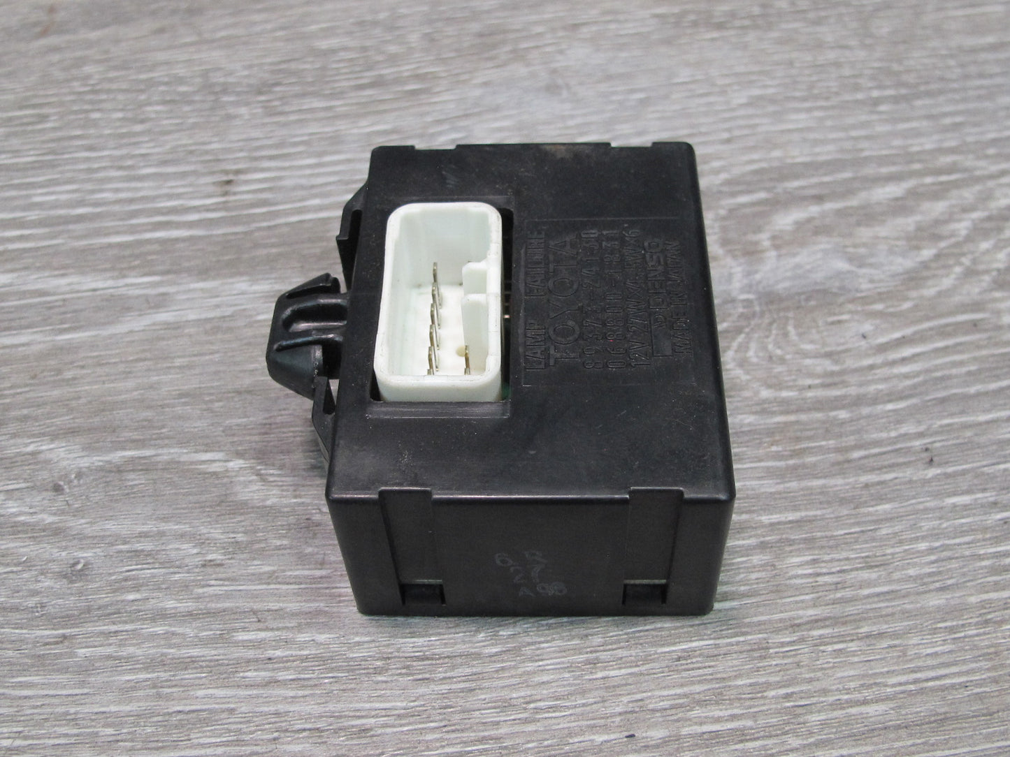 95-97 Lexus UZZ30L SC300 SC400 Lamp Failure Control Module 89373-24130 OEM