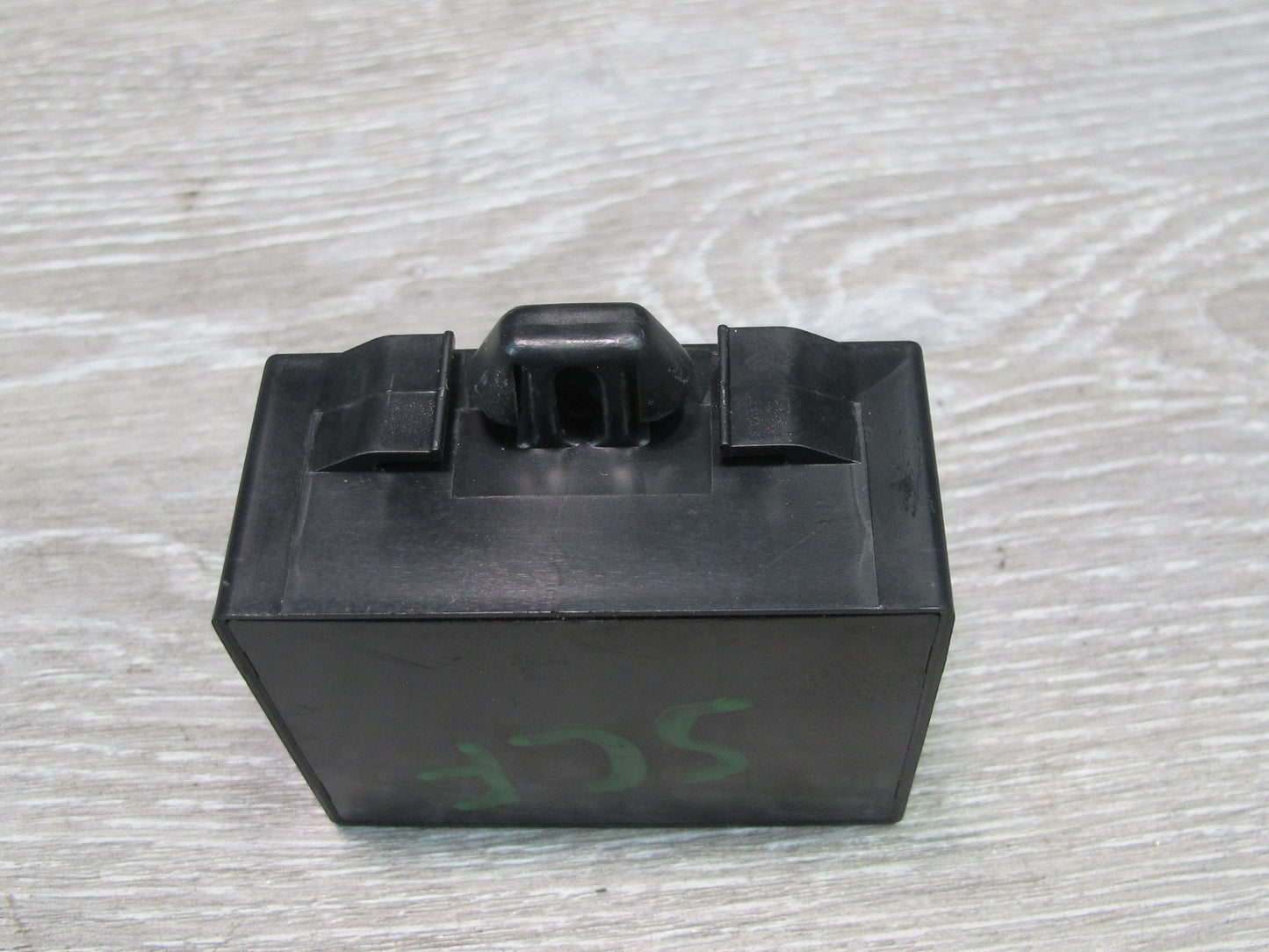 95-97 Lexus UZZ30L SC300 SC400 Lamp Failure Control Module 89373-24130 OEM
