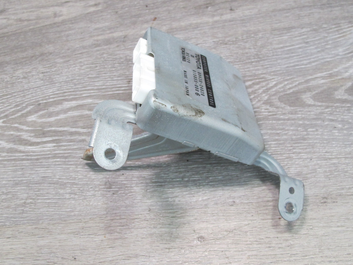 92-00 Lexus UZZ30L SC300 SC400 Mirror Control Module 89430-24020 OEM