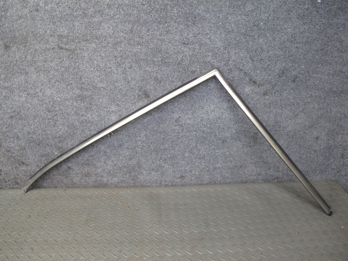 94-99 Mercedes W140 S-class Sedan Rear Windshield Chrome Trim Molding Set OEM