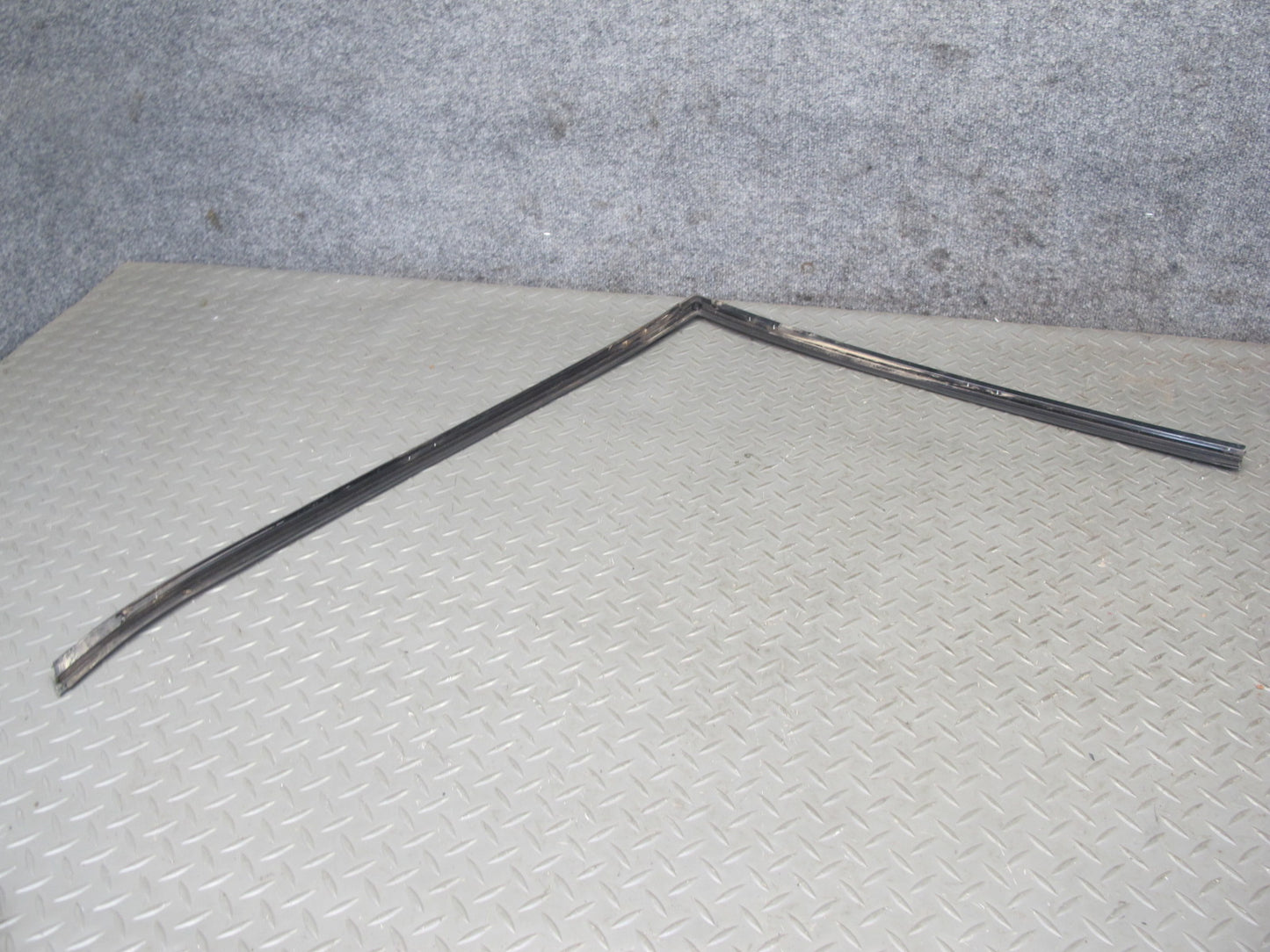 94-99 Mercedes W140 S-class Sedan Rear Windshield Chrome Trim Molding Set OEM