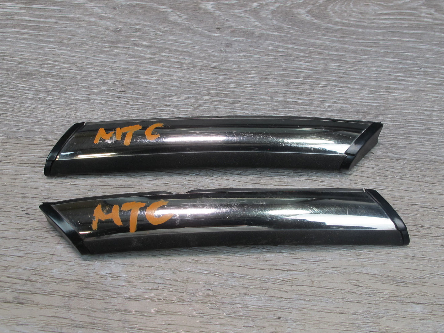11-16 Mini Cooper R60 Countryman Set of 2 Front Fender Trim Molding Cover OEM