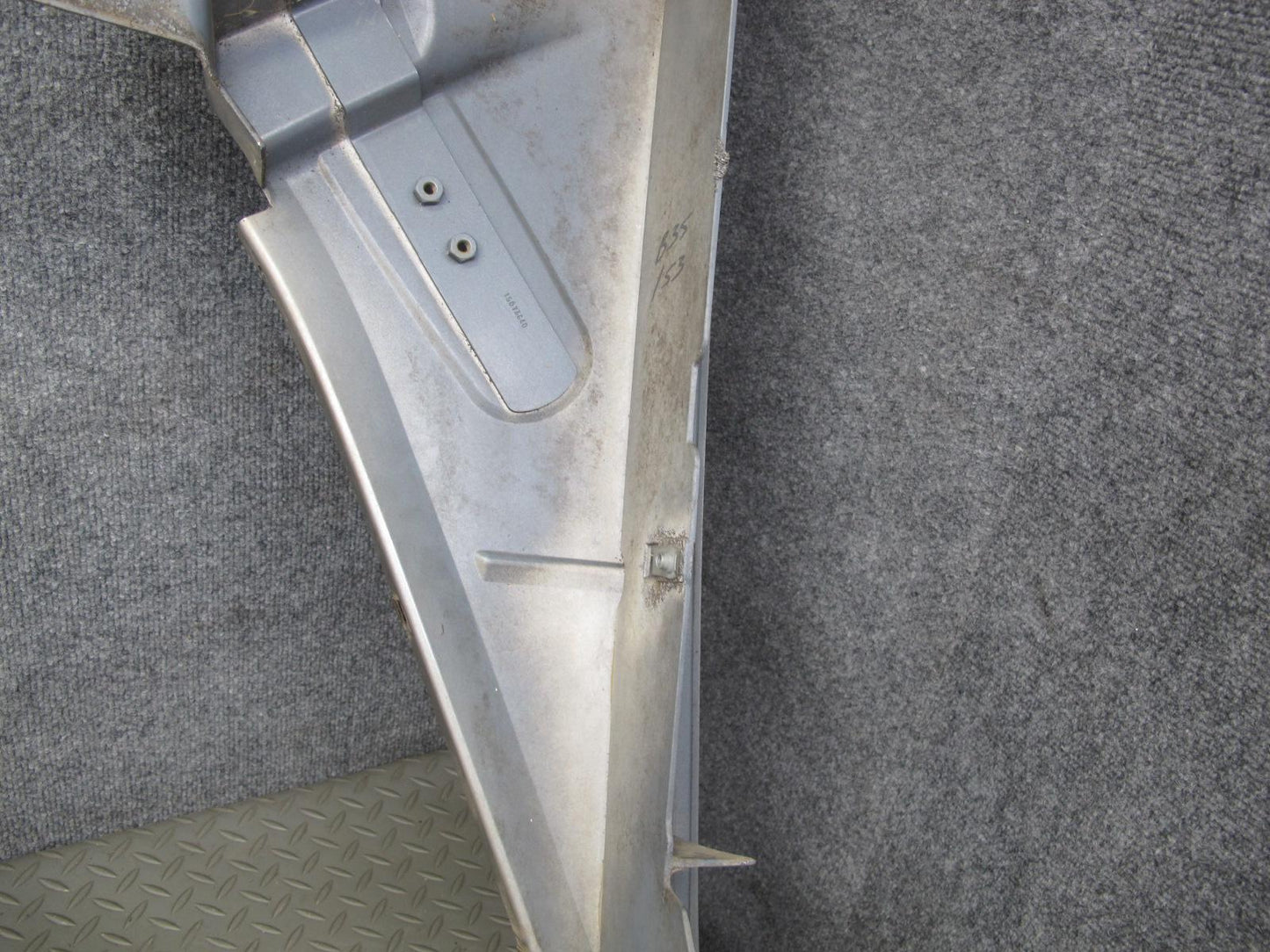 2003-2009 Hummer H2 Front Right Passenger Side Fender Shell Cover Panel Pewter