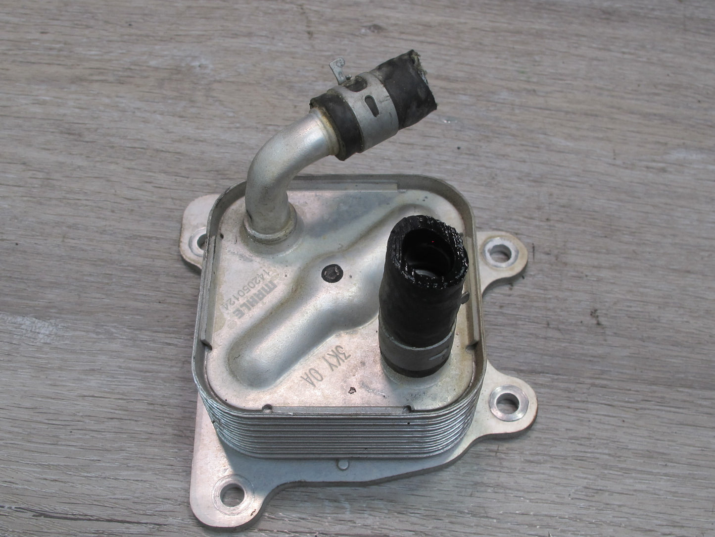 2014-2017 Infiniti QX60 2.5L Hybrid Engine Oil Cooler 142050124