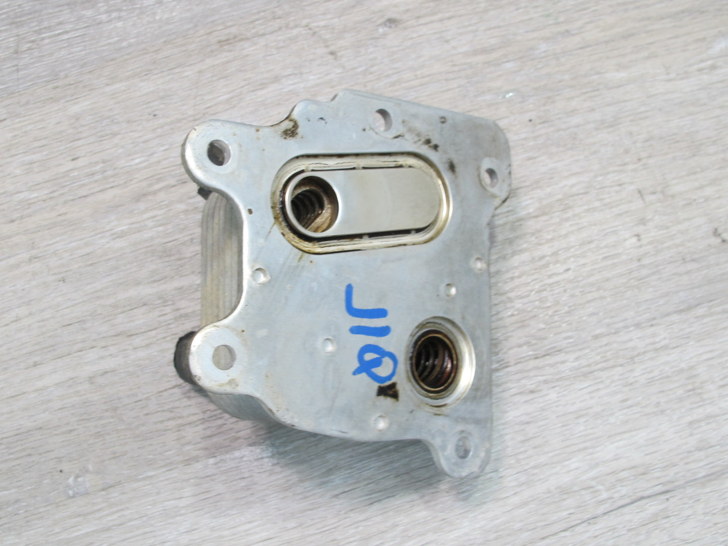 2014-2017 Infiniti QX60 2.5L Hybrid Engine Oil Cooler 142050124